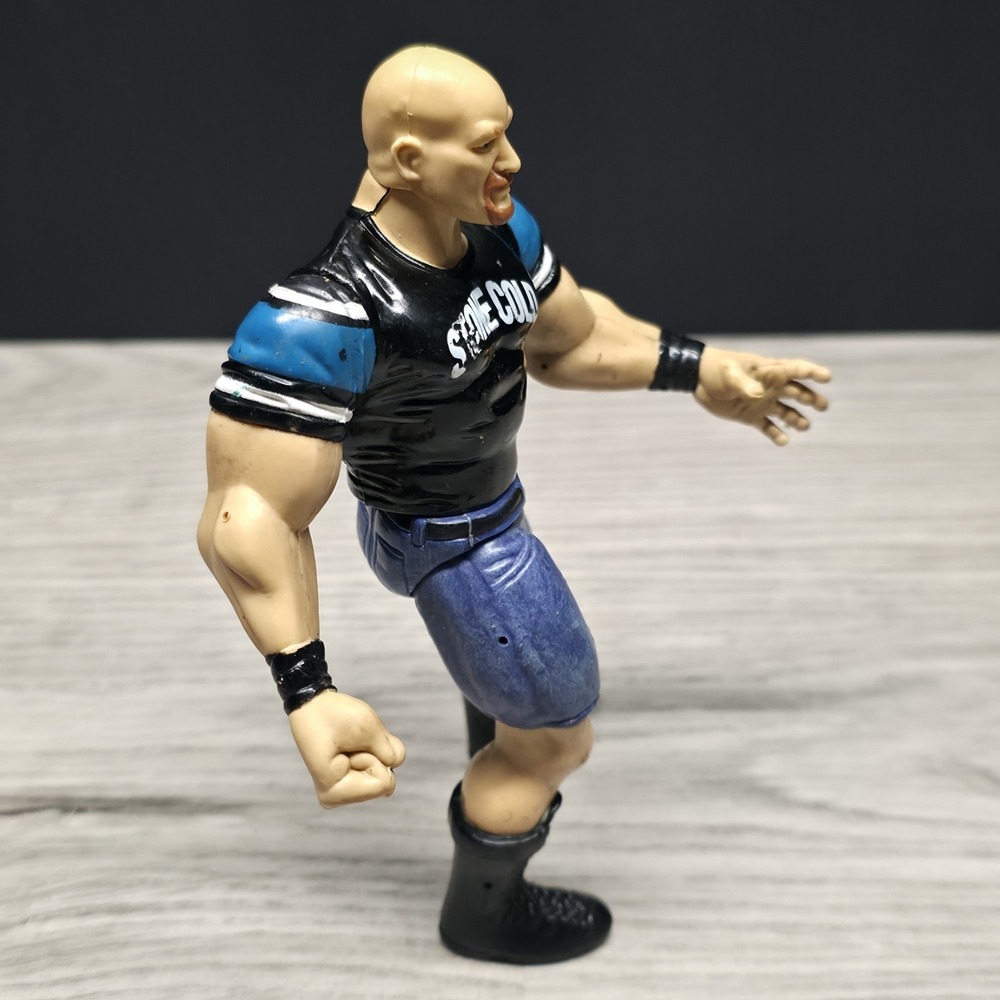 Vintage 1998 WWF Stone Cold Steve Austin‎ - Jakks Pacific 6" Wrestling Action... - Picture 3 of 10